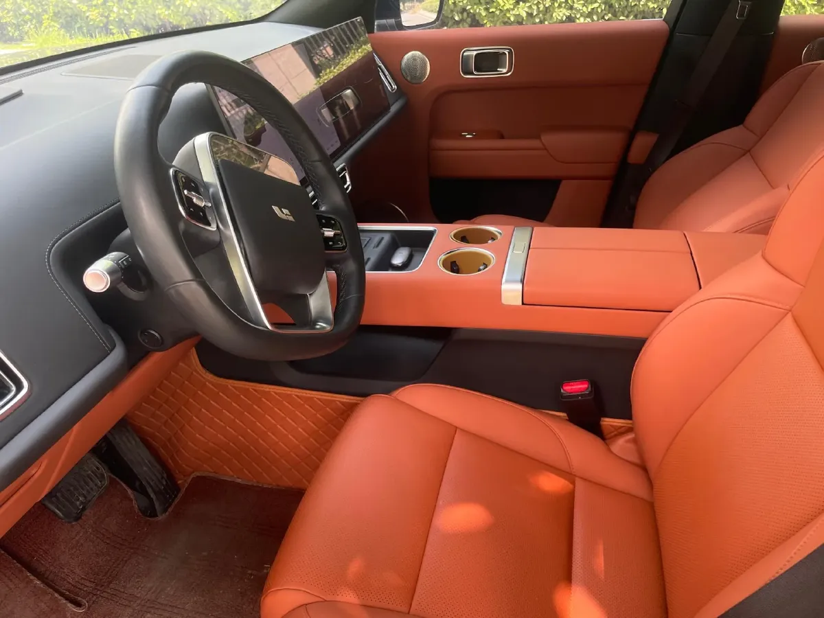 2024 Li L7 Range Extended 154HP REEV 42.8KWH,autocango,china used car exporter,china ev exporter,chinese used car exporter,chinese used ev exporter