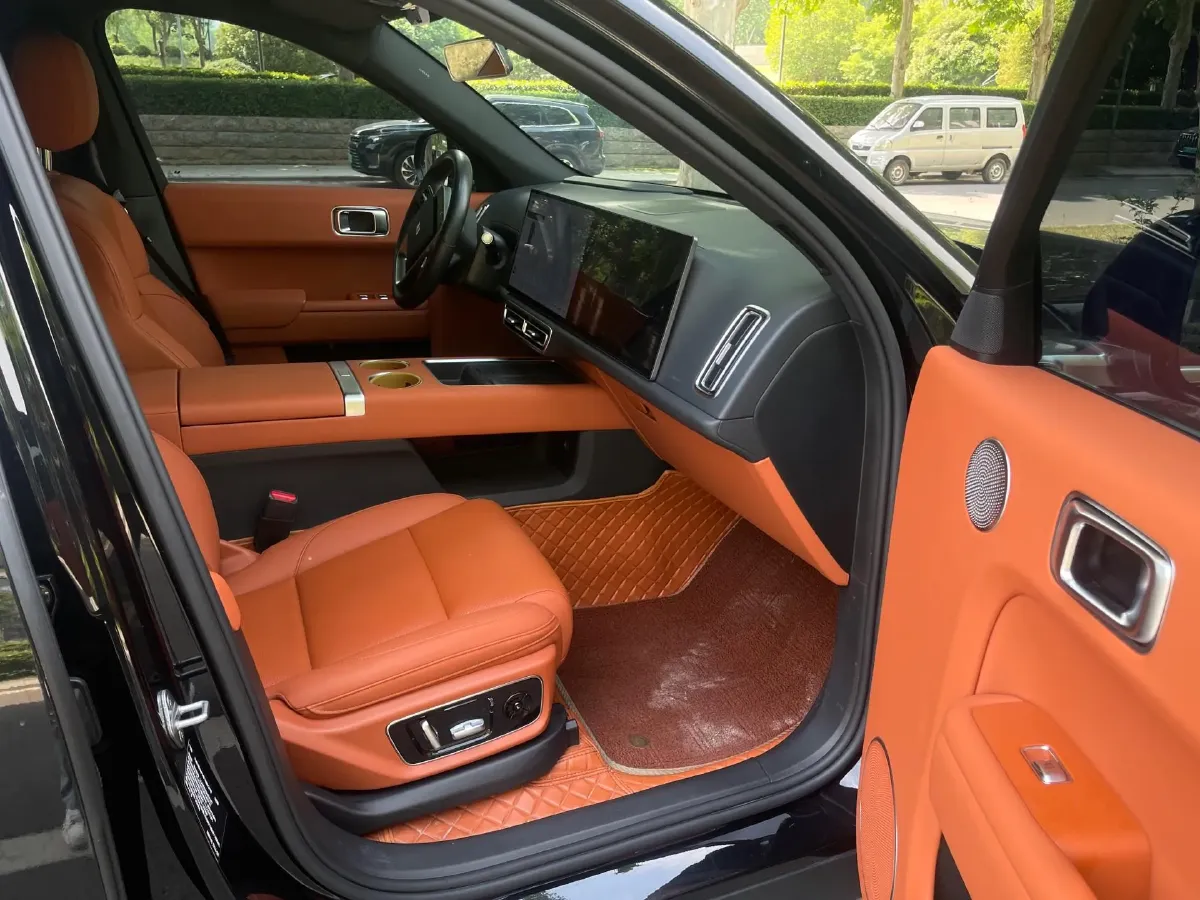 2024 Li L7 Range Extended 154HP REEV 42.8KWH,autocango,china used car exporter,china ev exporter,chinese used car exporter,chinese used ev exporter