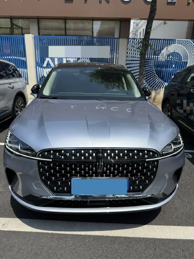 2024 Lincoln Corsair 2.0T 261HP L4 8AT,autocango,china used car exporter,china ev exporter,chinese used car exporter,chinese used ev exporter