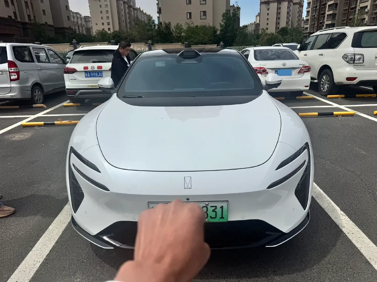 2025 Avatr 06 REEV 156HP REEV,autocango,china used car exporter,china ev exporter,chinese used car exporter,chinese used ev exporter
