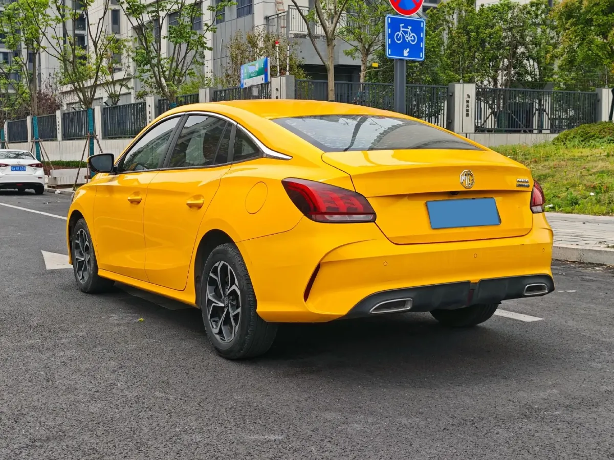 2021 MG 5 1.5L 120HP L4 CVT,autocango,china used car exporter,china ev exporter,chinese used car exporter,chinese used ev exporter