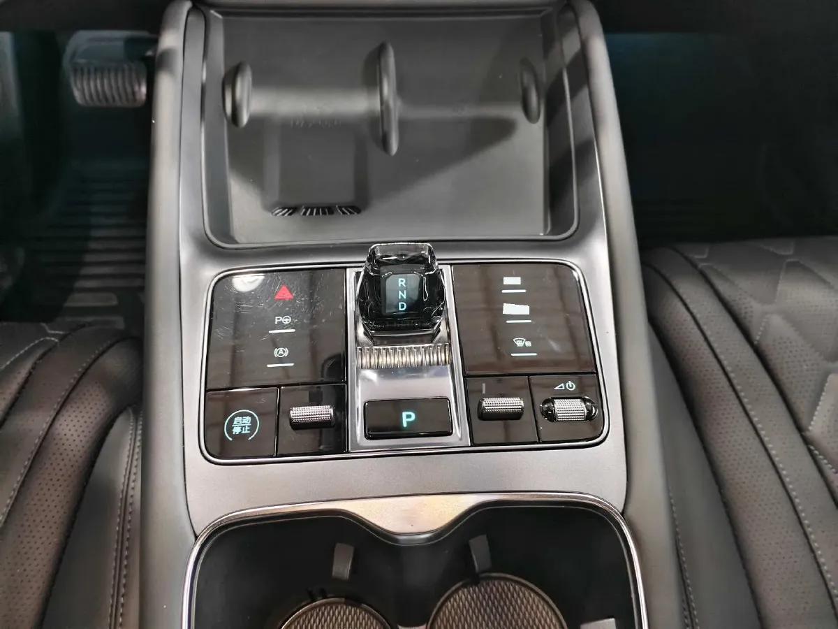 2024 BYD Sea Lion 07 BEV 80.64KWH,autocango,china used car exporter,china ev exporter,chinese used car exporter,chinese used ev exporter