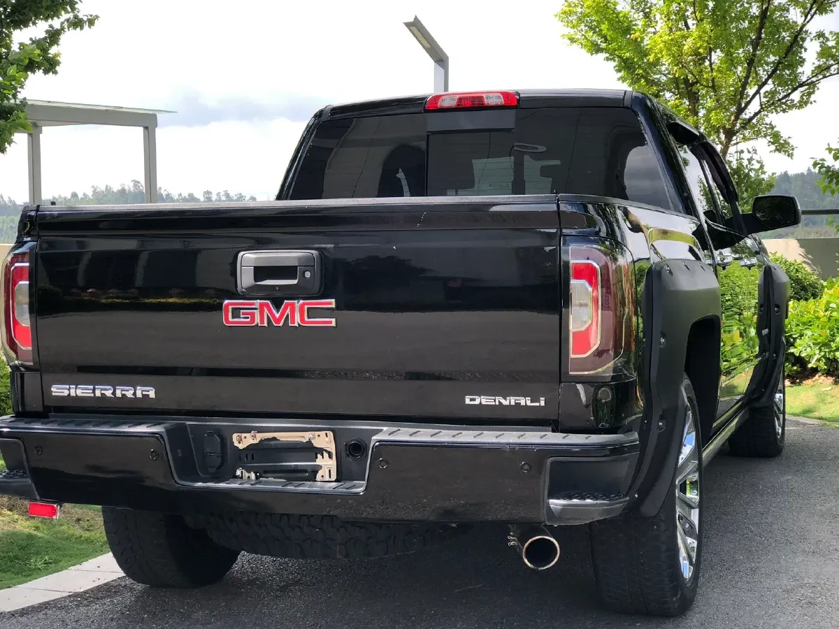 2018 GMC SIERRA 6.2L 420HP V8 8AT,autocango,china used car exporter,china ev exporter,chinese used car exporter,chinese used ev exporter