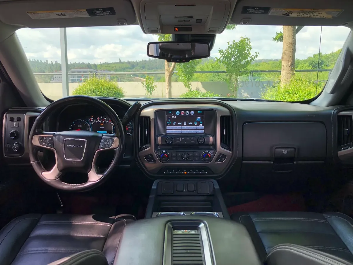 2018 GMC SIERRA 6.2L 420HP V8 8AT,autocango,china used car exporter,china ev exporter,chinese used car exporter,chinese used ev exporter