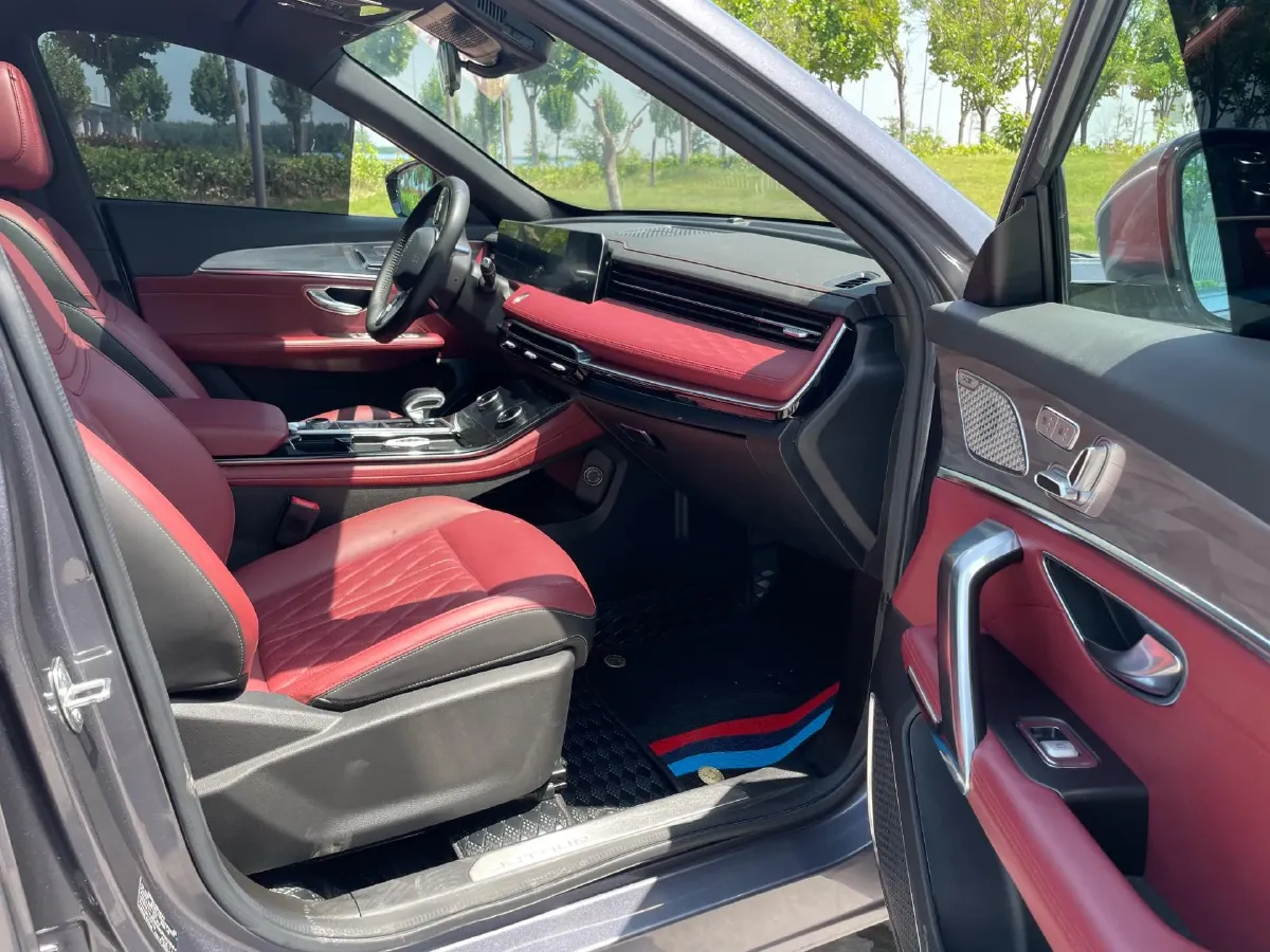 2023 Jetour X70 Plus 1.6T 197HP L4 7DCT,autocango,china used car exporter,china ev exporter,chinese used car exporter,chinese used ev exporter