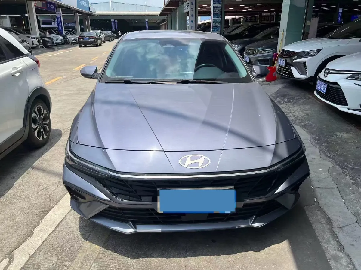 2023 Hyundai Elantra 1.5L 115HP L4 CVT,autocango,china used car exporter,china ev exporter,chinese used car exporter,chinese used ev exporter