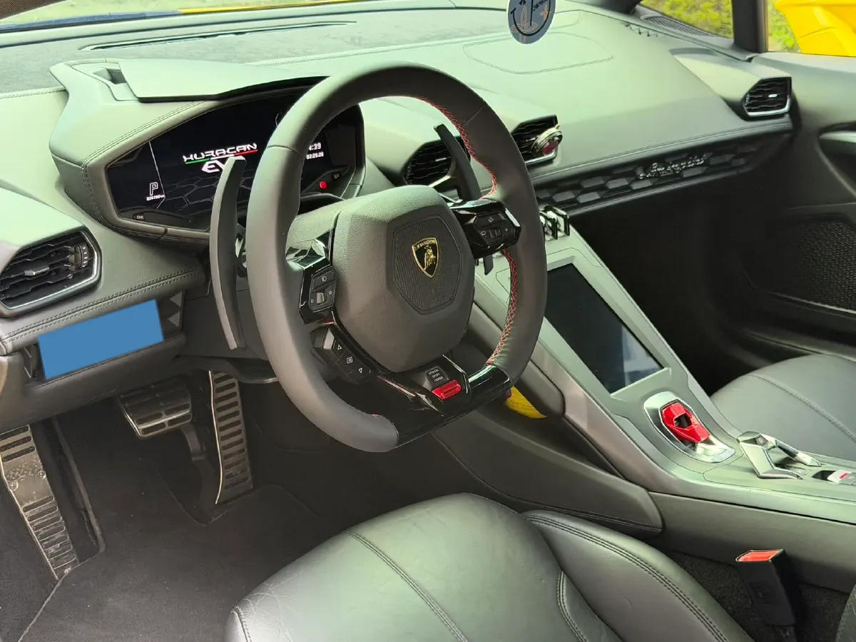 2020 Lamborghini Huracán 5.2L 611HP V10 7DCT,autocango,china used car exporter,china ev exporter,chinese used car exporter,chinese used ev exporter