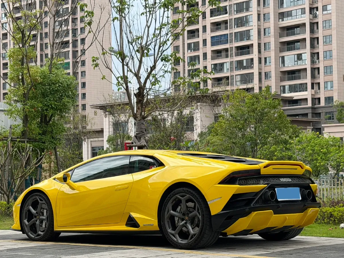 2020 Lamborghini Huracán 5.2L 611HP V10 7DCT,autocango,china used car exporter,china ev exporter,chinese used car exporter,chinese used ev exporter