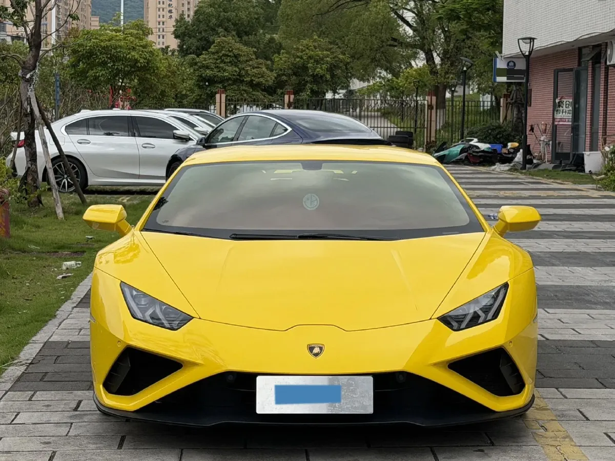 2020 Lamborghini Huracán 5.2L 611HP V10 7DCT,autocango,china used car exporter,china ev exporter,chinese used car exporter,chinese used ev exporter