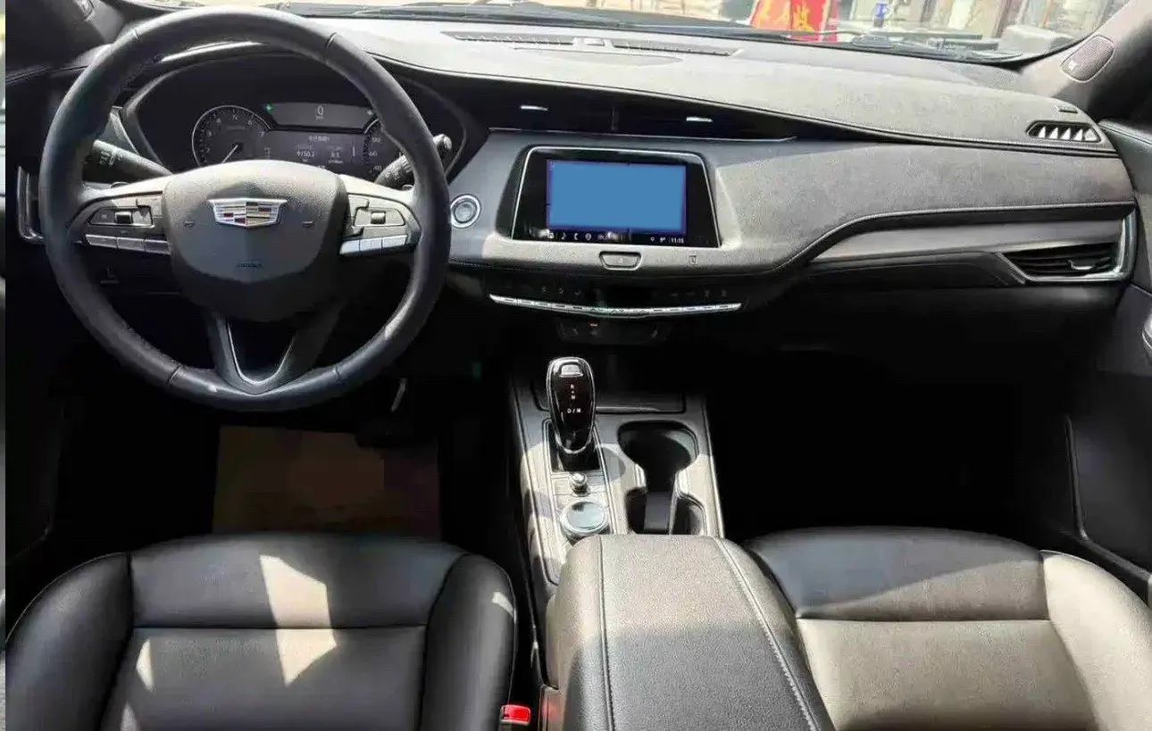 2021 Cadillac XT4 2.0T 237HP L4 9AT,autocango,china used car exporter,china ev exporter,chinese used car exporter,chinese used ev exporter