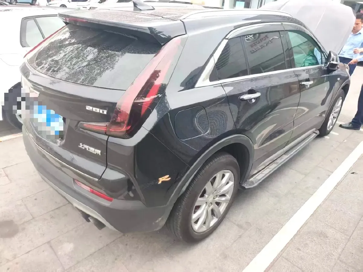 2021 Cadillac XT4 2.0T 237HP L4 9AT,autocango,china used car exporter,china ev exporter,chinese used car exporter,chinese used ev exporter