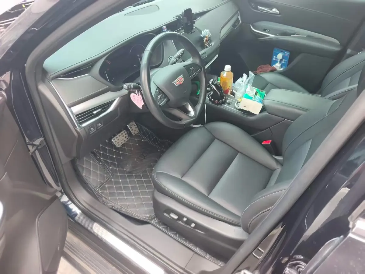 2021 Cadillac XT4 2.0T 237HP L4 9AT,autocango,china used car exporter,china ev exporter,chinese used car exporter,chinese used ev exporter