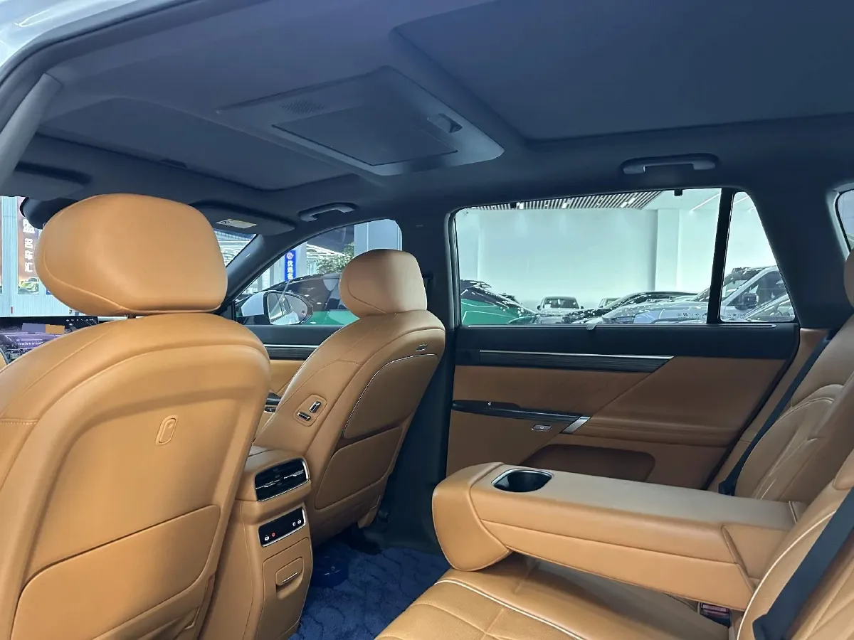 2025 DongFeng eπ eπ008 1.5T 147HP L4 REEV 34.32KWH,autocango,china used car exporter,china ev exporter,chinese used car exporter,chinese used ev exporter
