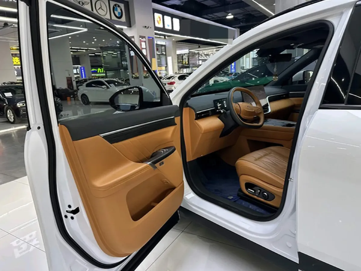 2025 DongFeng eπ eπ008 1.5T 147HP L4 REEV 34.32KWH,autocango,china used car exporter,china ev exporter,chinese used car exporter,chinese used ev exporter