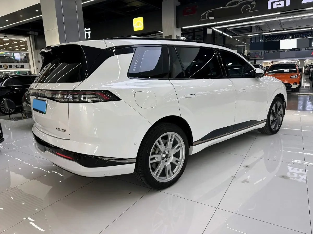 2025 DongFeng eπ eπ008 1.5T 147HP L4 REEV 34.32KWH,autocango,china used car exporter,china ev exporter,chinese used car exporter,chinese used ev exporter