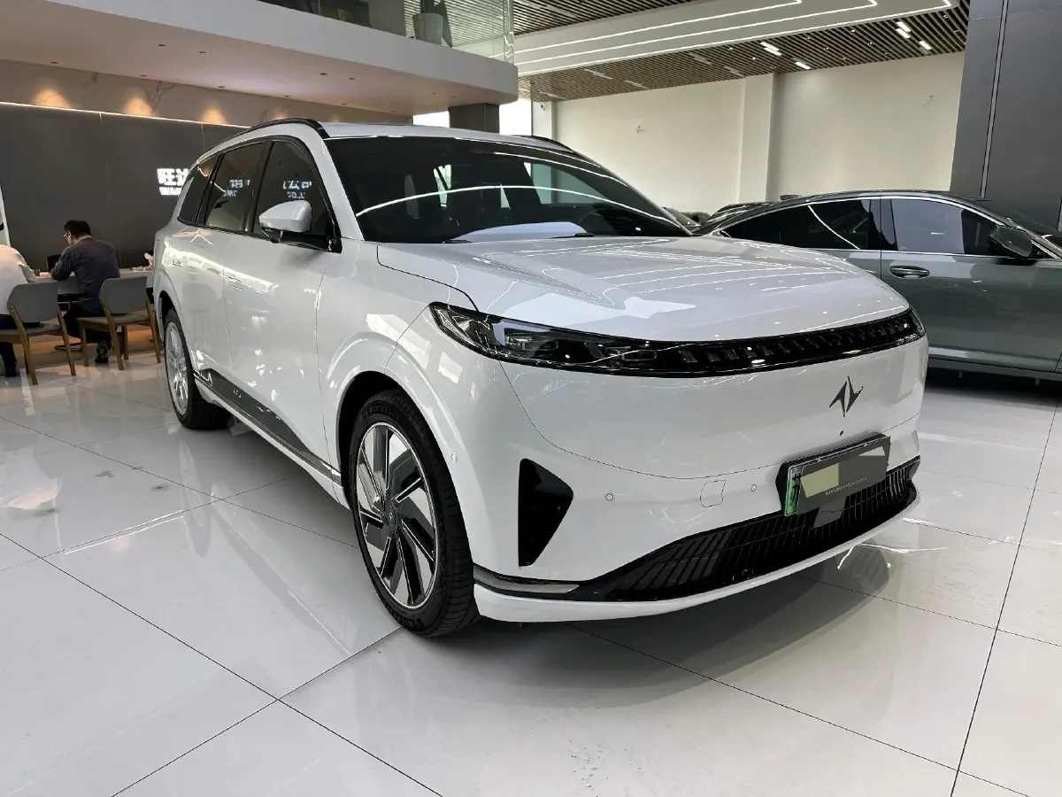2025 DongFeng eπ eπ008 1.5T 147HP L4 REEV 34.32KWH,autocango,china used car exporter,china ev exporter,chinese used car exporter,chinese used ev exporter