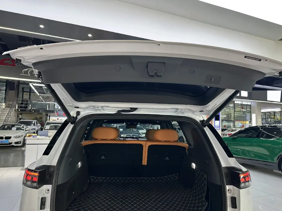 2025 DongFeng eπ eπ008 1.5T 147HP L4 REEV 34.32KWH,autocango,china used car exporter,china ev exporter,chinese used car exporter,chinese used ev exporter