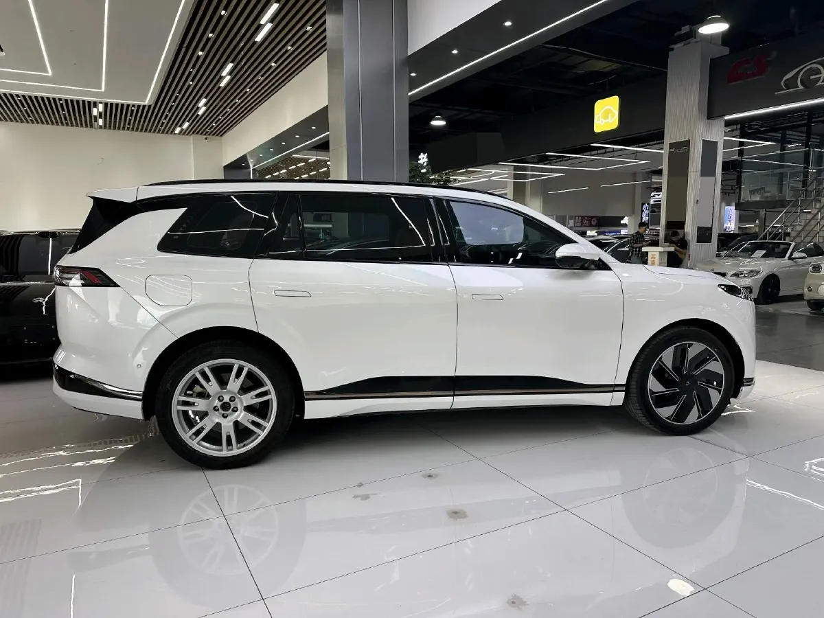 2025 DongFeng eπ eπ008 1.5T 147HP L4 REEV 34.32KWH,autocango,china used car exporter,china ev exporter,chinese used car exporter,chinese used ev exporter