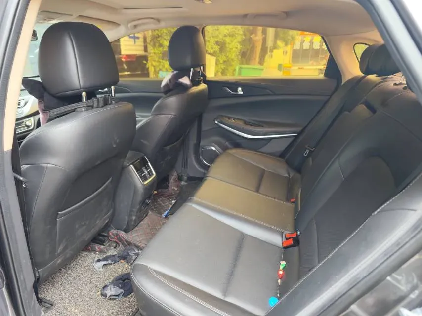 2021 ChangAn Raeton CC 1.5T 180HP L4 7DCT,autocango,china used car exporter,china ev exporter,chinese used car exporter,chinese used ev exporter