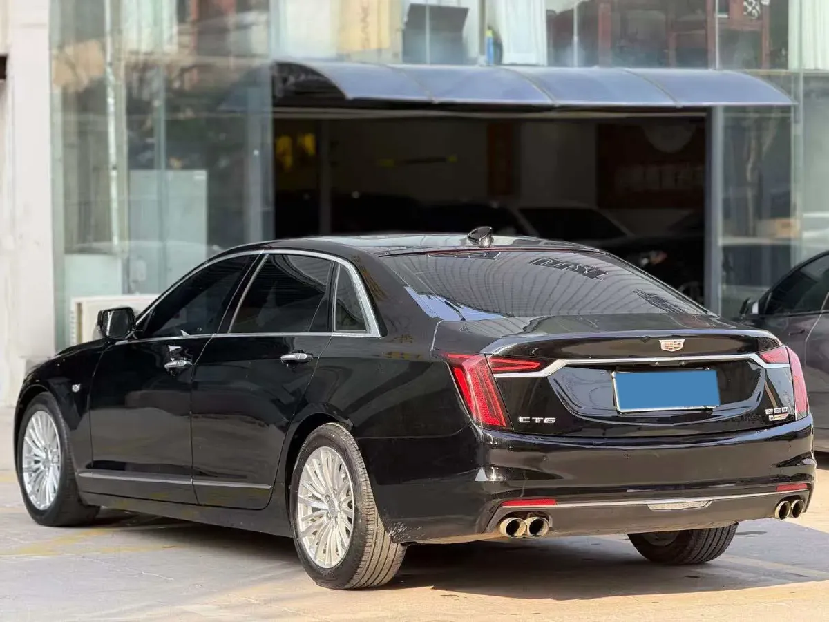 2019 Cadillac CT6 2.0T 241HP L4 10AT,autocango,china used car exporter,china ev exporter,chinese used car exporter,chinese used ev exporter