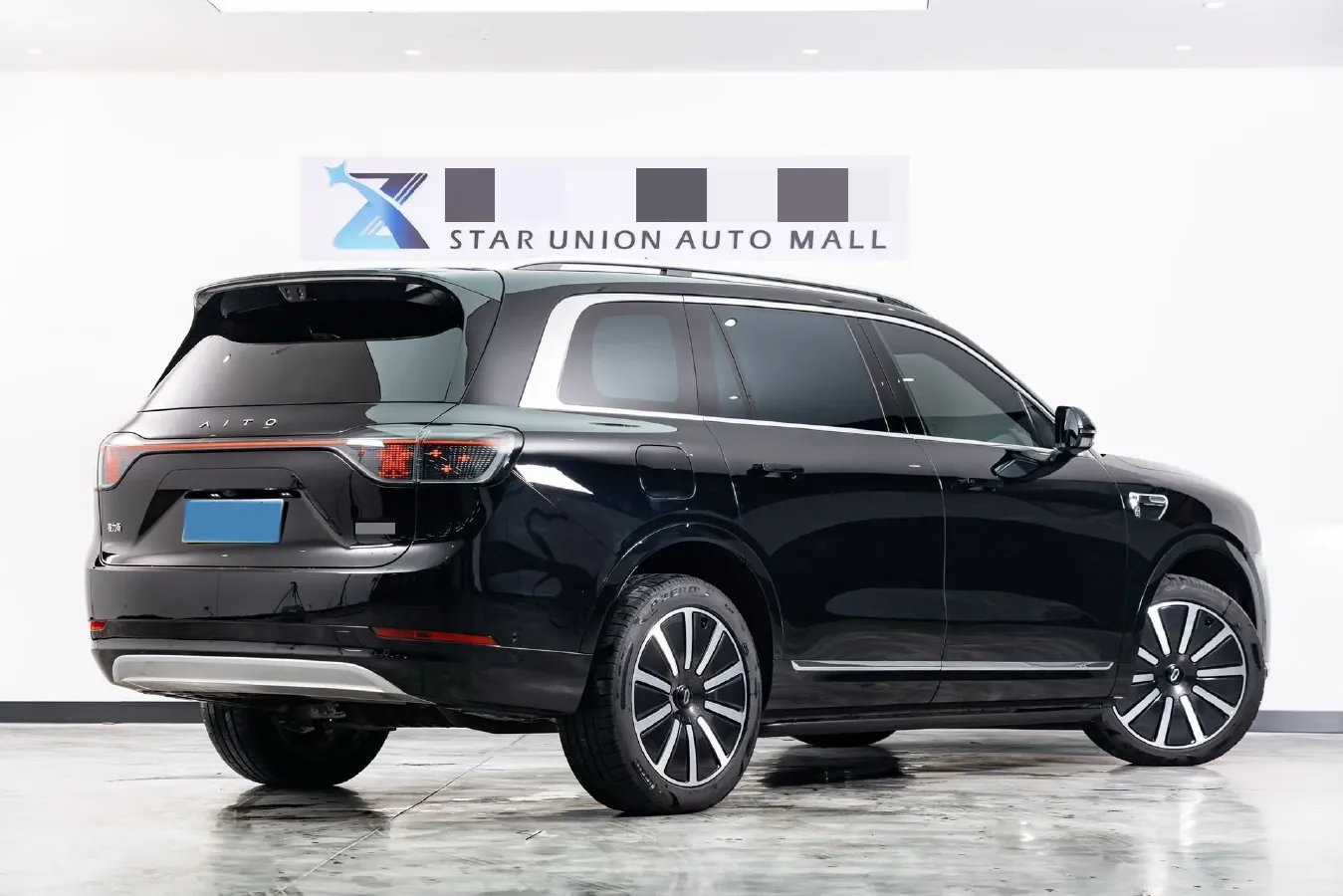 2025 AITO AITO M9 REEV 160HP REEV 52KWH,autocango,china used car exporter,china ev exporter,chinese used car exporter,chinese used ev exporter