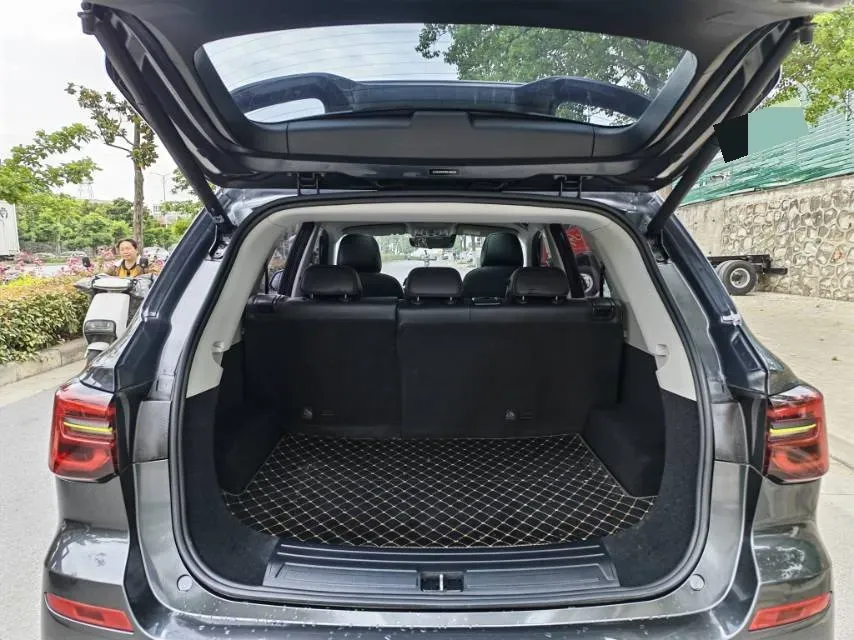 2021 Roewe RX5 1.5T 181HP L4 7DCT,autocango,china used car exporter,china ev exporter,chinese used car exporter,chinese used ev exporter