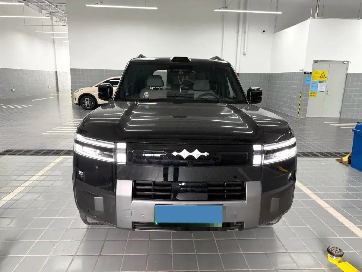 2025 FangChengBao Tai 7 1.5T 156HP L4 E-CVT PHEV,autocango,china used car exporter,china ev exporter,chinese used car exporter,chinese used ev exporter