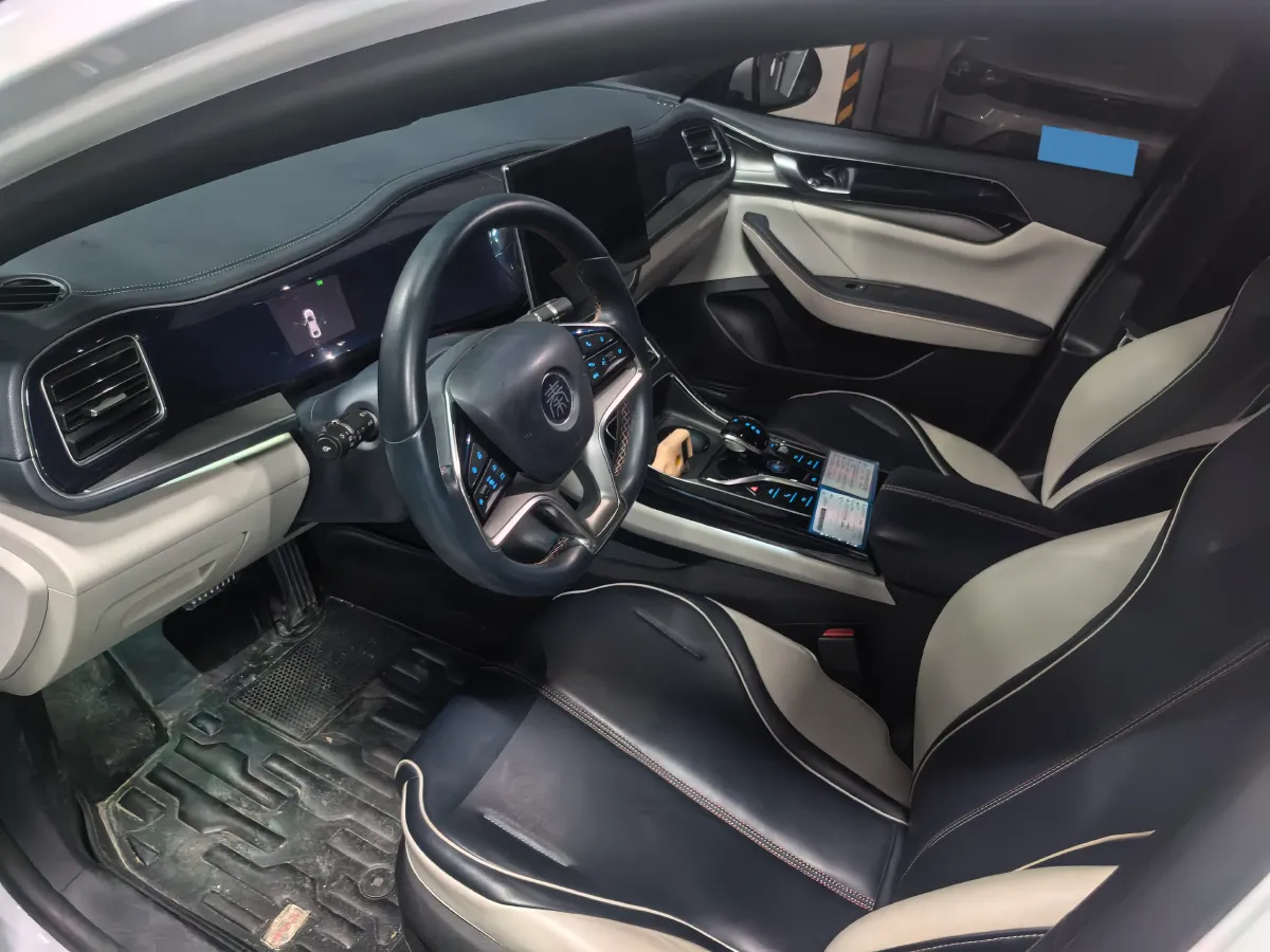 2021 MAXUS G50 1.5T 169HP L4 7DCT,autocango,china used car exporter,china ev exporter,chinese used car exporter,chinese used ev exporter