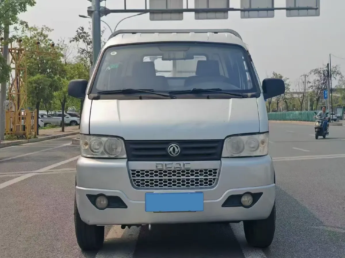 2017 DongFeng Forthing Joyear X5 1.6L 122HP L4 5MT,autocango,china used car exporter,china ev exporter,chinese used car exporter,chinese used ev exporter