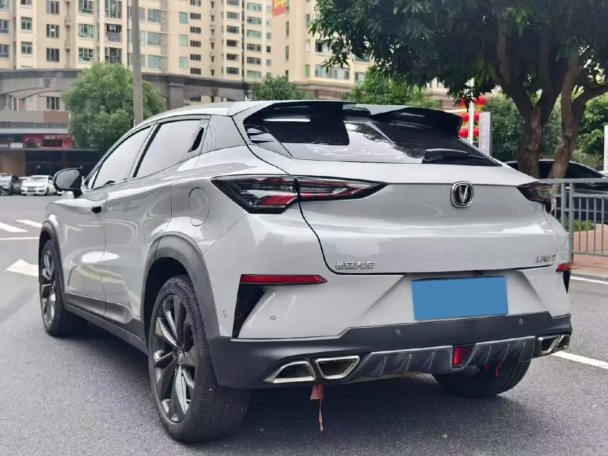 2020 ChangAn UNI-T 1.5T 180HP L4 7DCT,autocango,china used car exporter,china ev exporter,chinese used car exporter,chinese used ev exporter