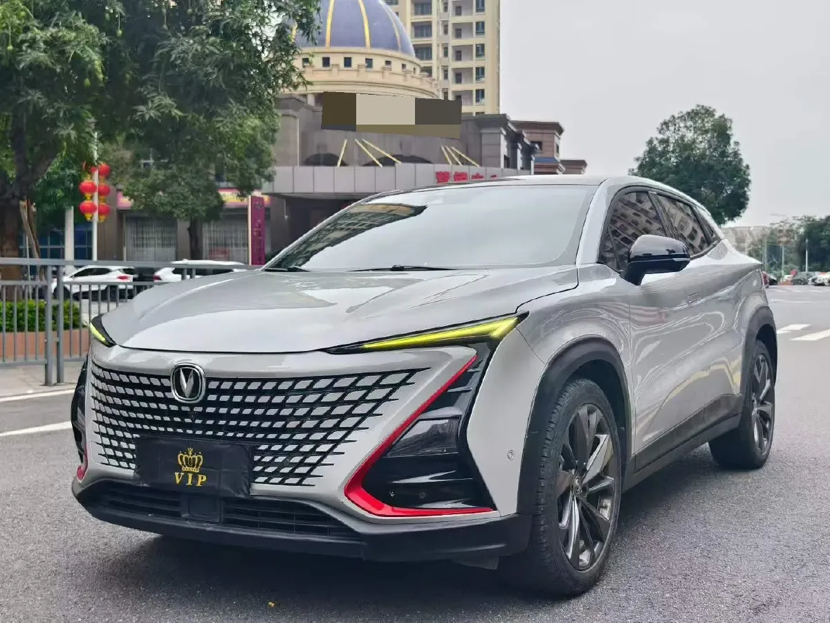 2020 ChangAn UNI-T 1.5T 180HP L4 7DCT,autocango,china used car exporter,china ev exporter,chinese used car exporter,chinese used ev exporter