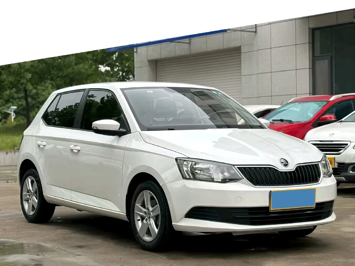 2017 Skoda Fabia 1.4L 90HP L4 6AT,autocango,china used car exporter,china ev exporter,chinese used car exporter,chinese used ev exporter