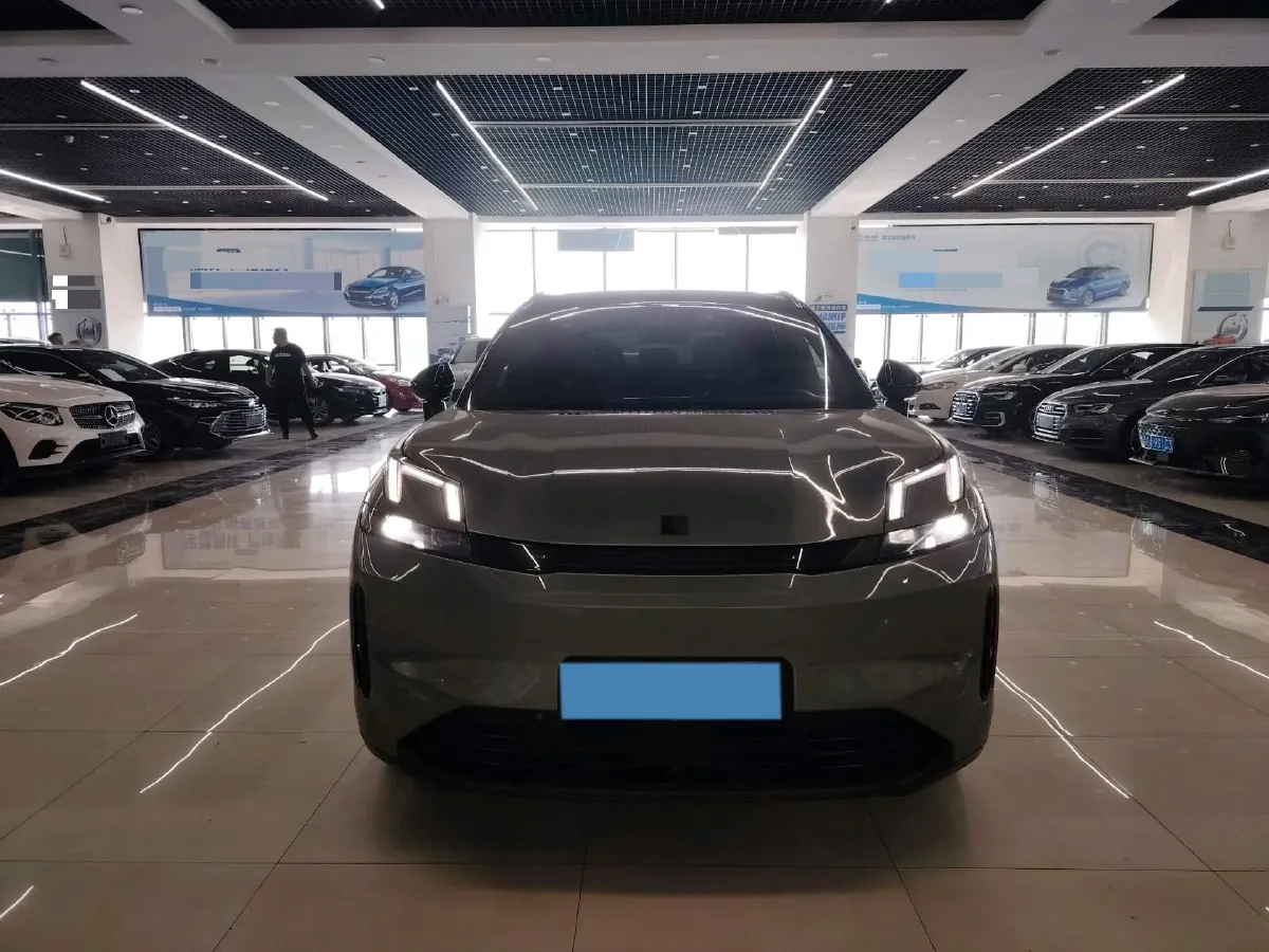 2023 LYNK&CO 08 EM-P 1.5T 163HP L4 3DHT PHEV 39.8KWH,autocango,china used car exporter,china ev exporter,chinese used car exporter,chinese used ev exporter