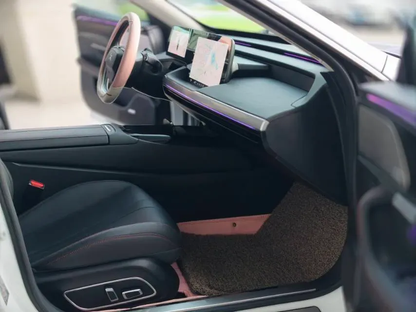 2020 Xpeng P7 BEV 70.8KWH,autocango,china used car exporter,china ev exporter,chinese used car exporter,chinese used ev exporter