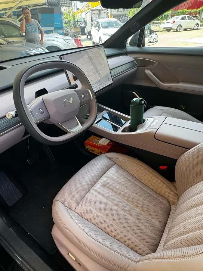 2024 IM L6 BEV 75KWH,autocango,china used car exporter,china ev exporter,chinese used car exporter,chinese used ev exporter