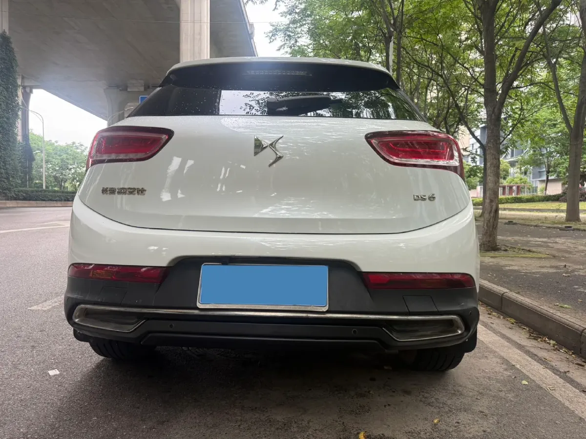 2018 DS 6 1.6T 167HP L4 6AT,autocango,china used car exporter,china ev exporter,chinese used car exporter,chinese used ev exporter