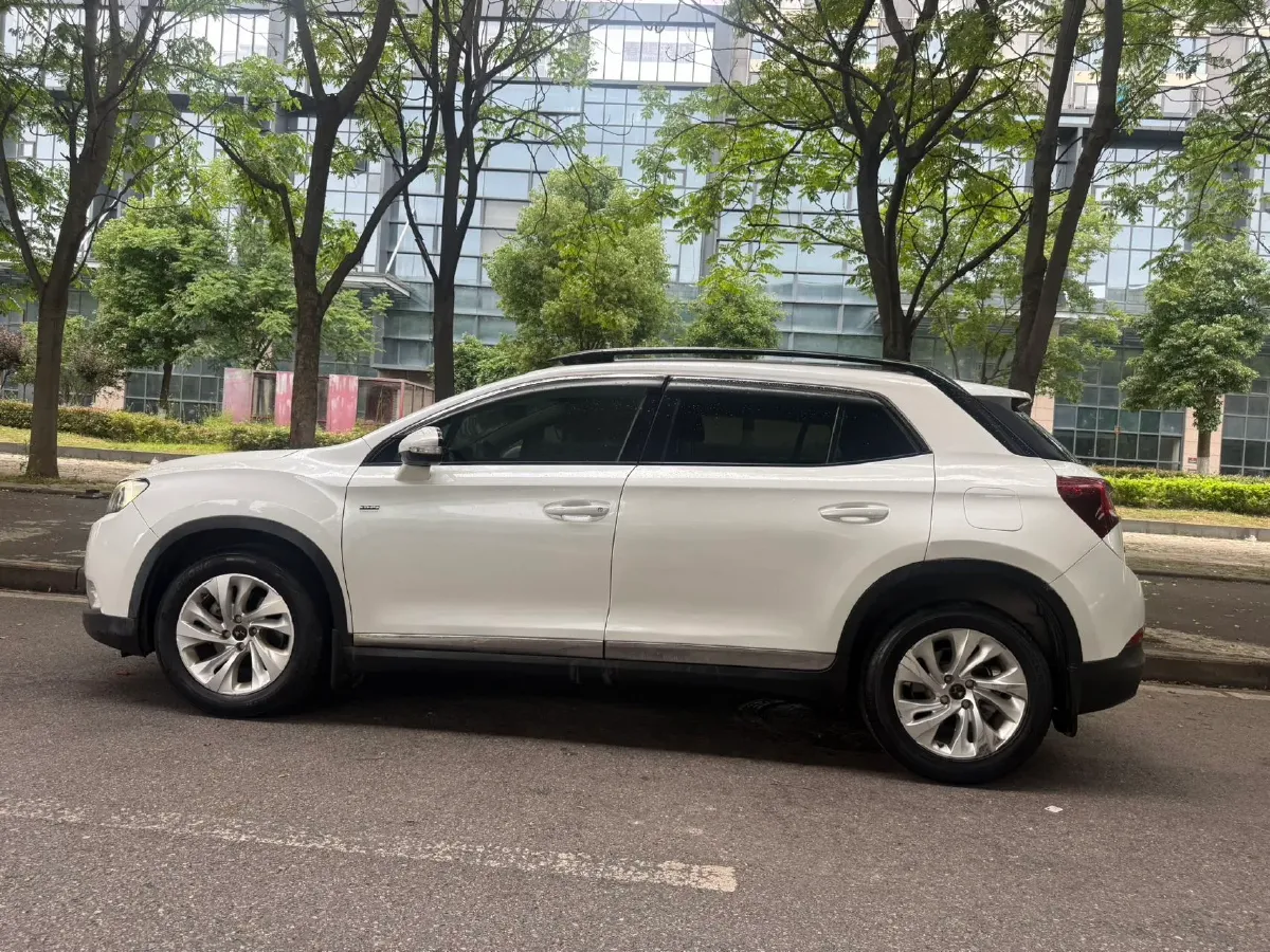 2018 DS 6 1.6T 167HP L4 6AT,autocango,china used car exporter,china ev exporter,chinese used car exporter,chinese used ev exporter