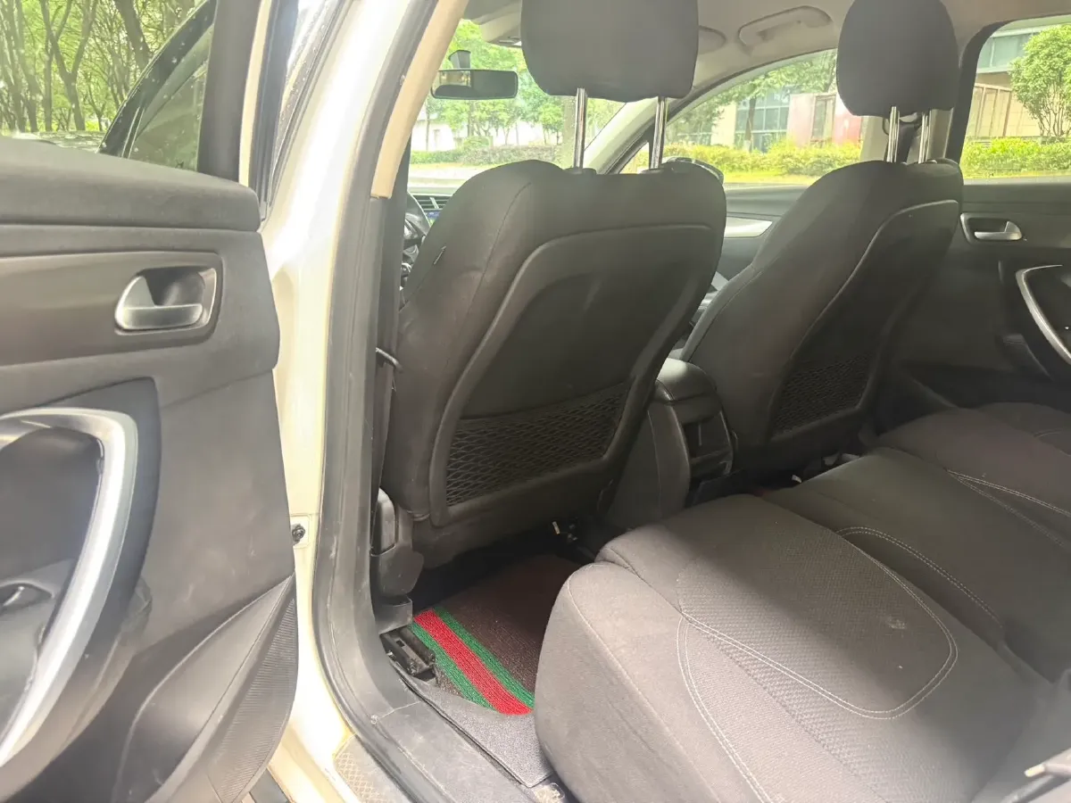 2018 DS 6 1.6T 167HP L4 6AT,autocango,china used car exporter,china ev exporter,chinese used car exporter,chinese used ev exporter