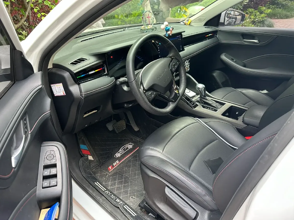 2023 Roewe i5 1.5L 129HP L4 CVT,autocango,china used car exporter,china ev exporter,chinese used car exporter,chinese used ev exporter