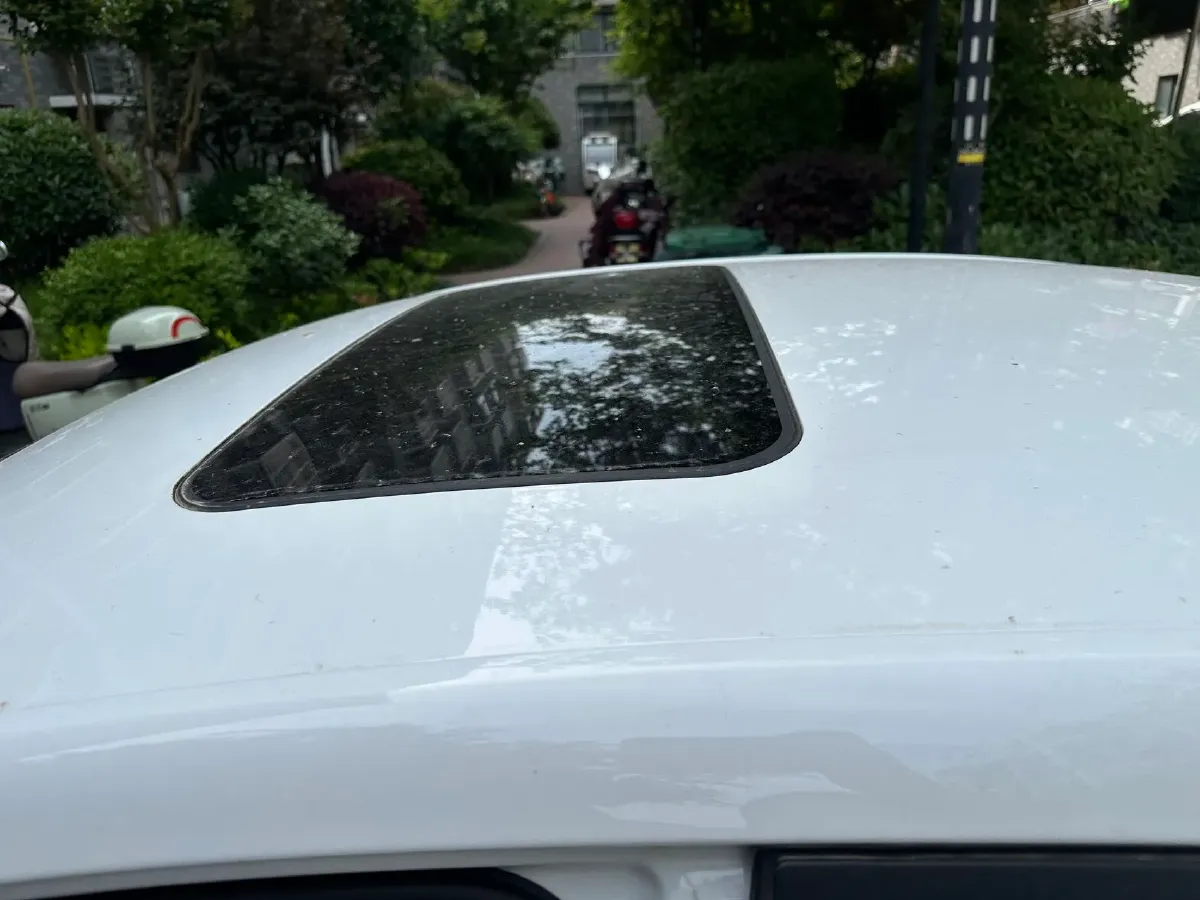 2023 Roewe i5 1.5L 129HP L4 CVT,autocango,china used car exporter,china ev exporter,chinese used car exporter,chinese used ev exporter