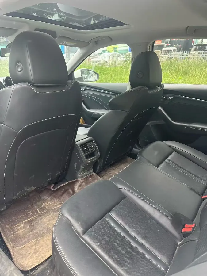 2021 Skoda Octavia 1.4T 150HP L4 7DCT,autocango,china used car exporter,china ev exporter,chinese used car exporter,chinese used ev exporter