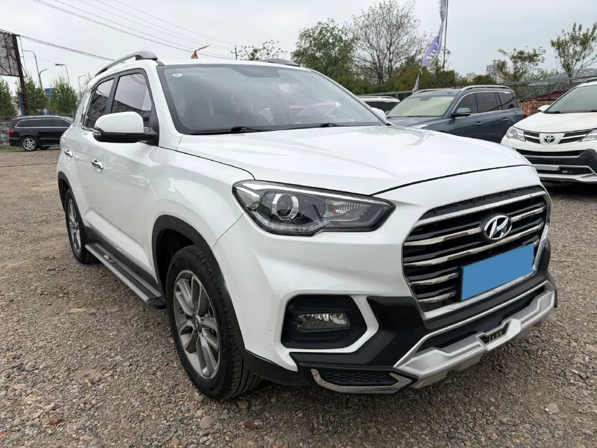 2018 Hyundai ix35 2.0L 160HP L4 6AT,autocango,china used car exporter,china ev exporter,chinese used car exporter,chinese used ev exporter