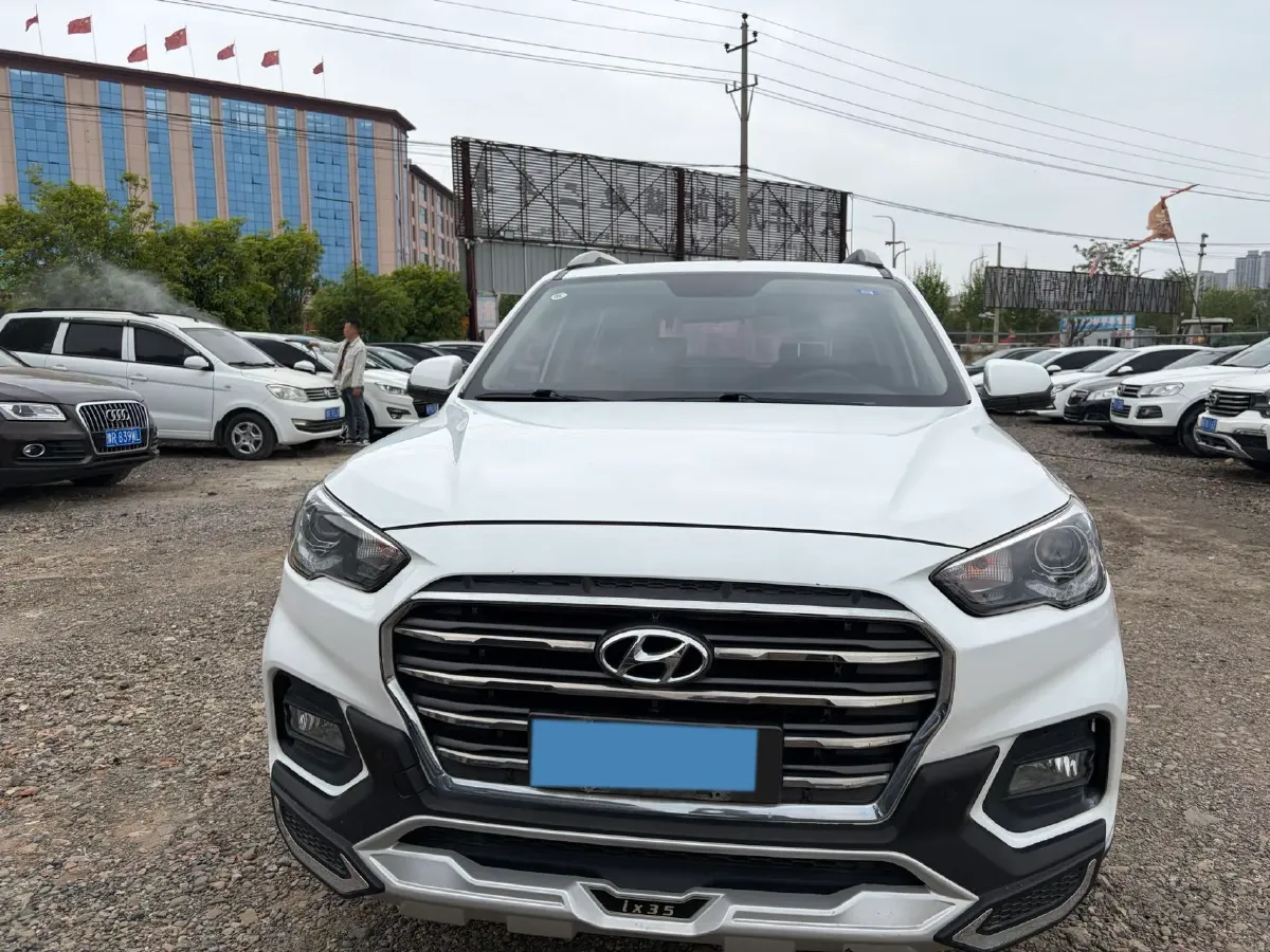 2018 Hyundai ix35 2.0L 160HP L4 6AT,autocango,china used car exporter,china ev exporter,chinese used car exporter,chinese used ev exporter
