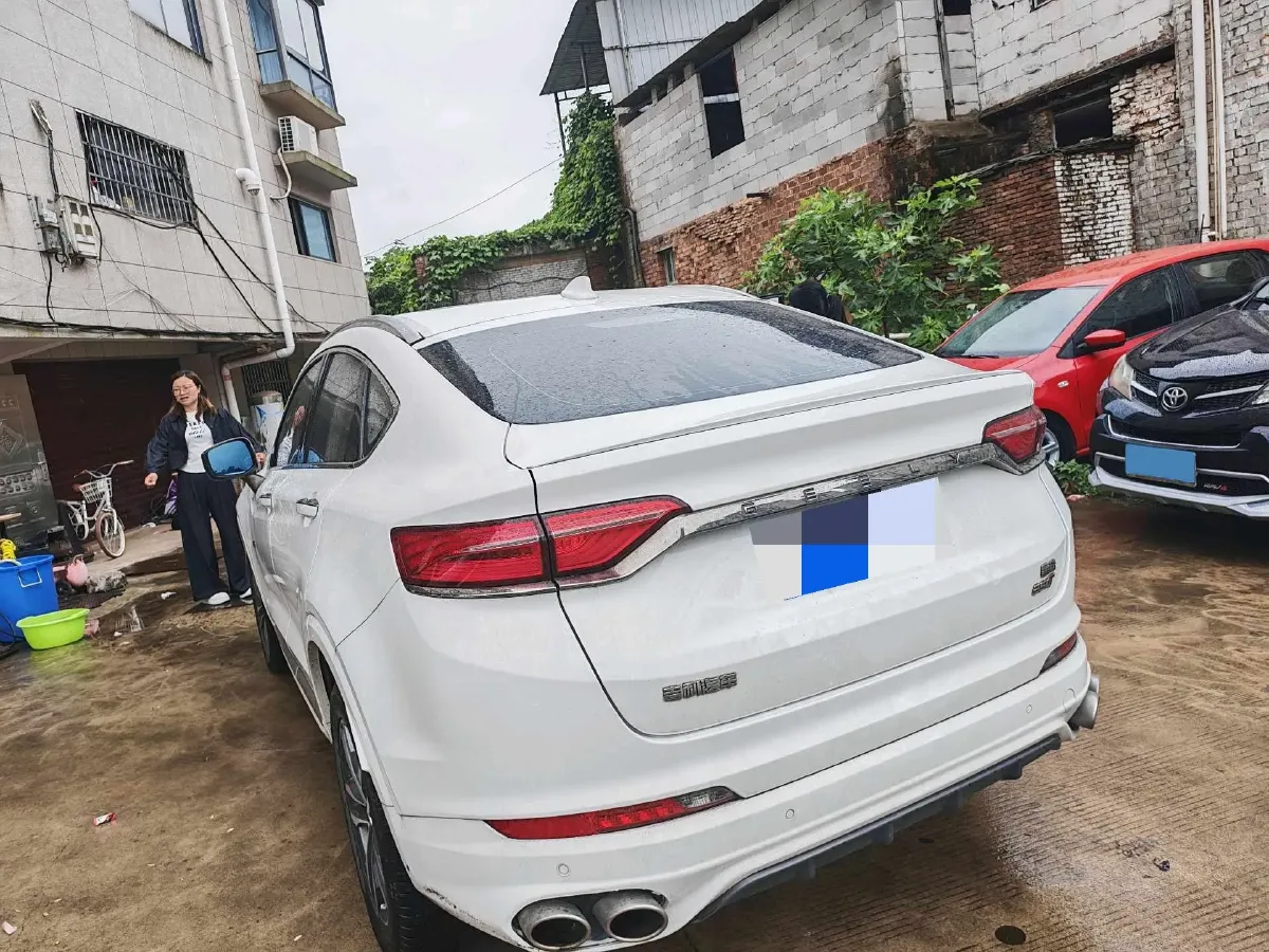 2020 Roewe RX5 1.5T 169HP L4 AMT PHEV 11.1KWH,autocango,china used car exporter,china ev exporter,chinese used car exporter,chinese used ev exporter