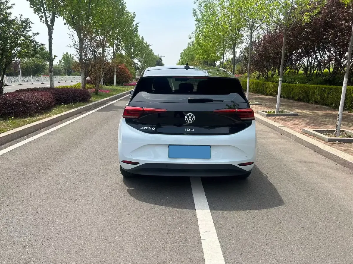 2023 MAXUS G50 1.5T 181HP L4 7DCT,autocango,china used car exporter,china ev exporter,chinese used car exporter,chinese used ev exporter