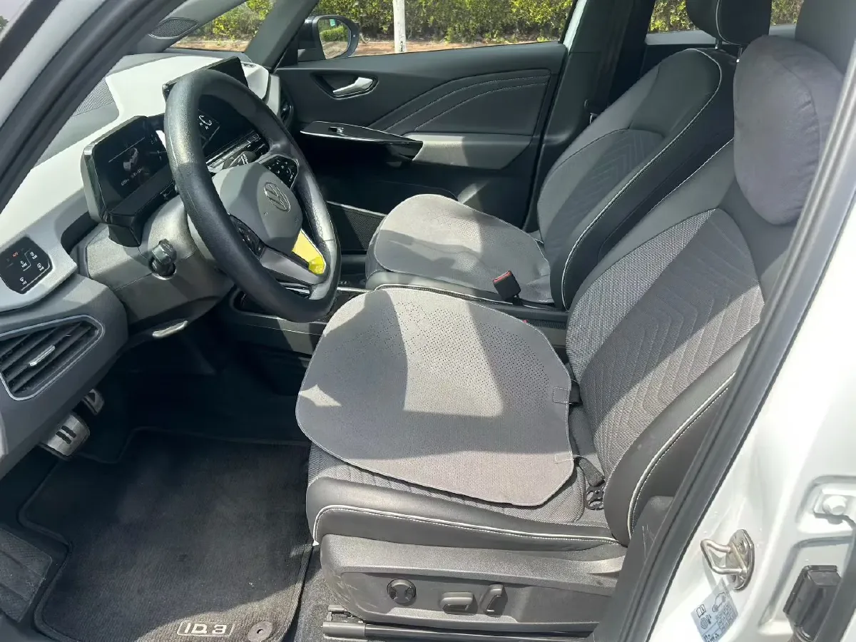 2023 MAXUS G50 1.5T 181HP L4 7DCT,autocango,china used car exporter,china ev exporter,chinese used car exporter,chinese used ev exporter