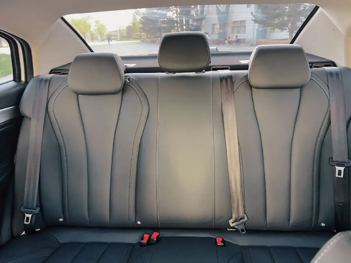 2021 Chery Arrizo 5 Plus 1.5T 156HP L4 CVT,autocango,china used car exporter,china ev exporter,chinese used car exporter,chinese used ev exporter