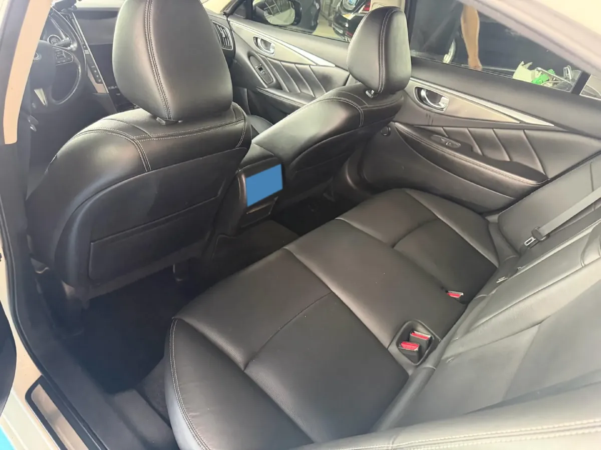 2016 Infiniti Q50L 2.0T 211HP L4 7AT,autocango,china used car exporter,china ev exporter,chinese used car exporter,chinese used ev exporter