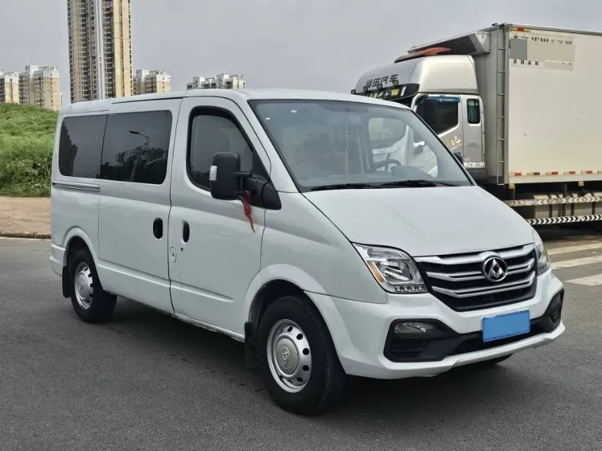 2019 MAXUS XinTu V80 2.5T 136HP L4 6MT,autocango,china used car exporter,china ev exporter,chinese used car exporter,chinese used ev exporter
