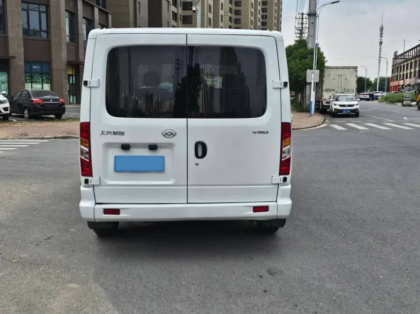2019 MAXUS XinTu V80 2.5T 136HP L4 6MT,autocango,china used car exporter,china ev exporter,chinese used car exporter,chinese used ev exporter